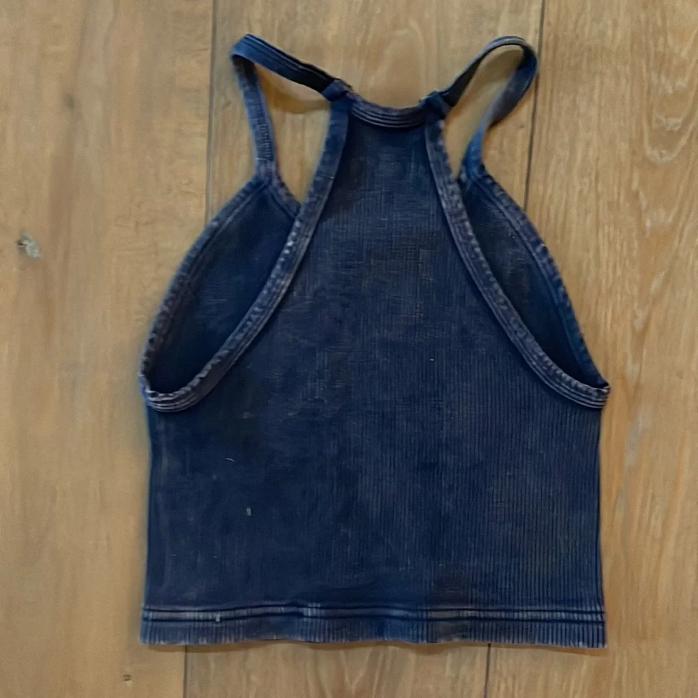 NWOT Free People Happiness Runs Crop- Set of 2 - Picture 9 of 13